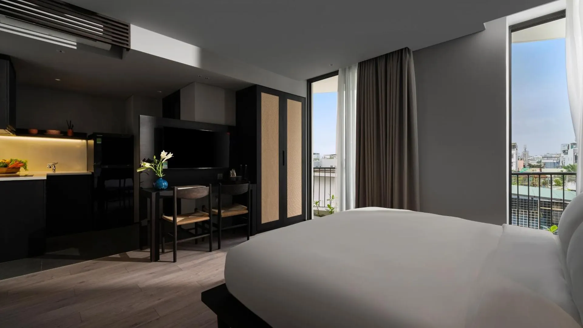 The Hem Hotel And Apartment 다낭