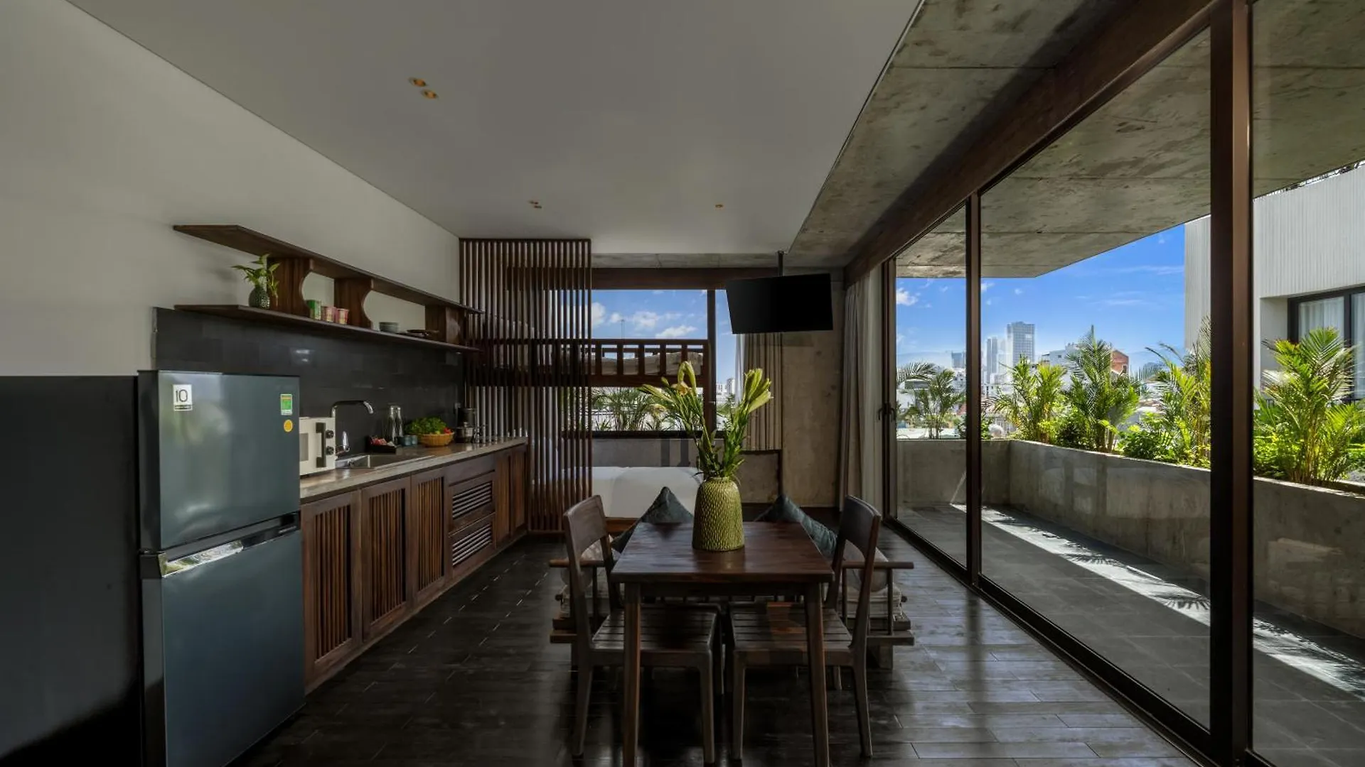 The Hem Hotel And Apartment Da Nang 4*,  Vietnam